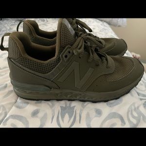 Green New Balance Sneakers 💚✅